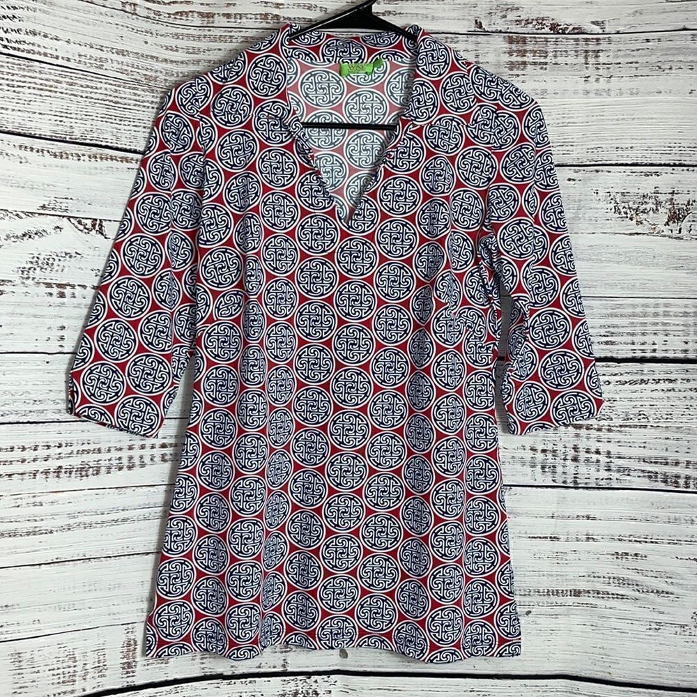 katherine Way Top Womens Size XS geo print 3/4 sleeve V Neck UPF 50+‎ Golf